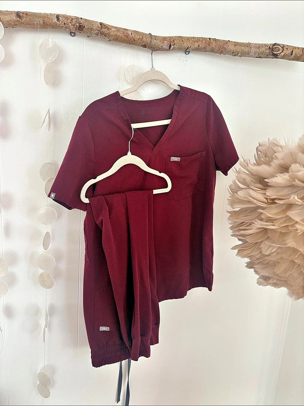 FIGS Technical Collection Scrub Set in Burgundy Size Medium
